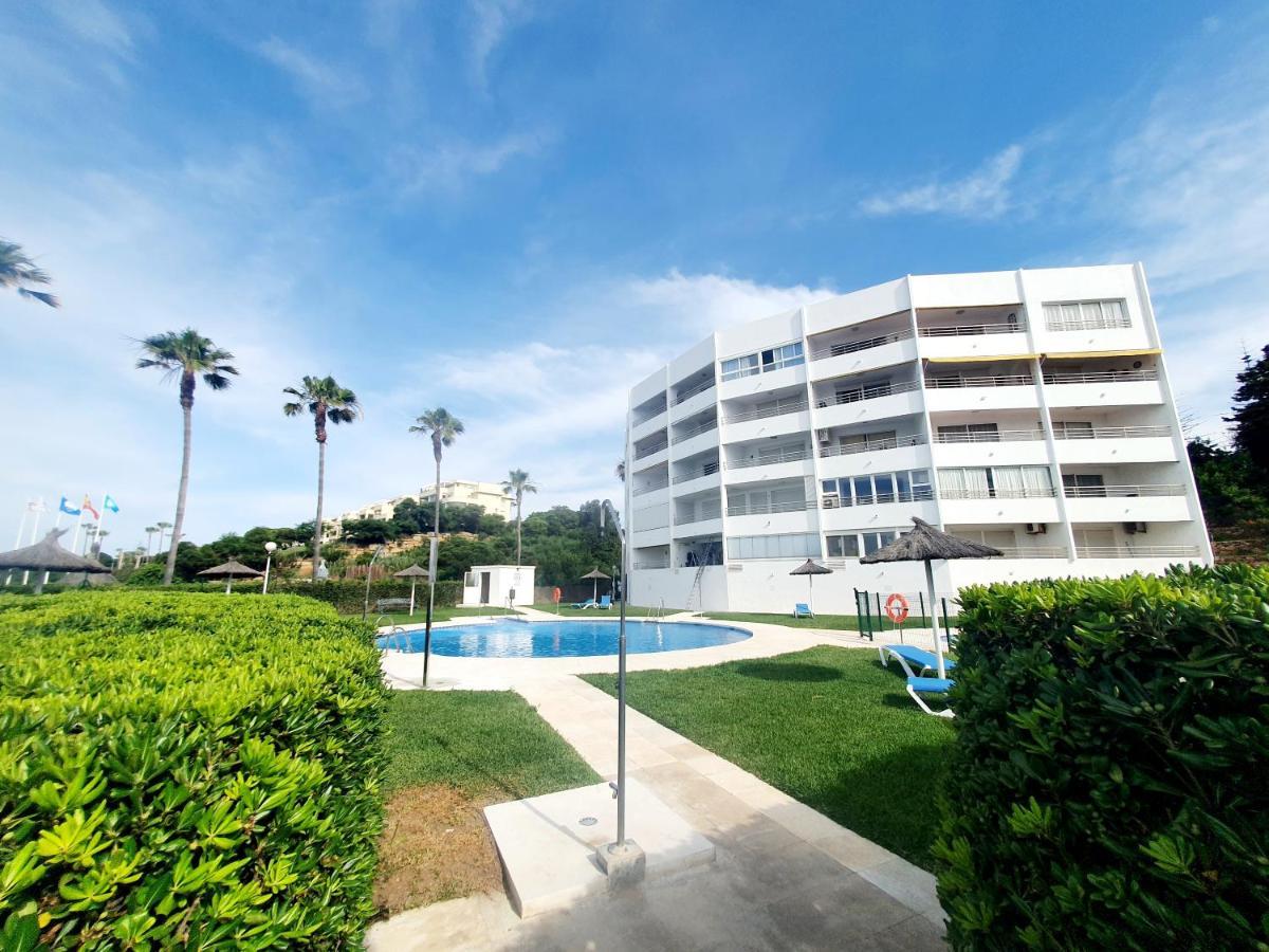 Luna Beach Seafront Marbella Buitenkant foto