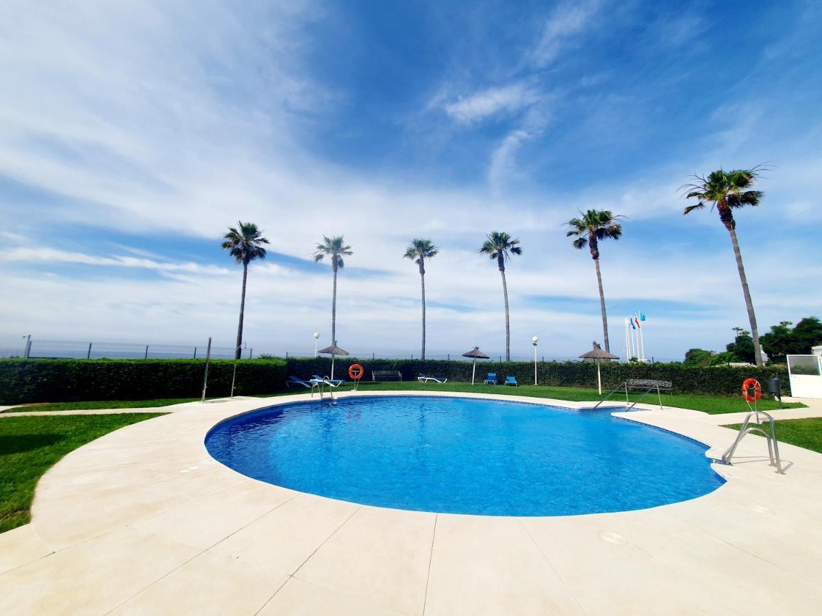 Luna Beach Seafront Marbella Buitenkant foto