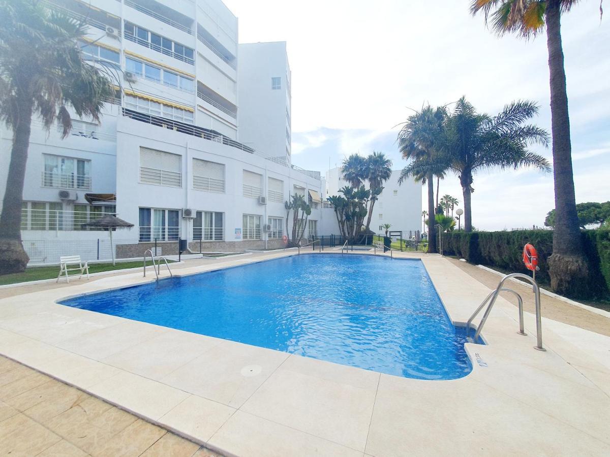 Luna Beach Seafront Marbella Buitenkant foto