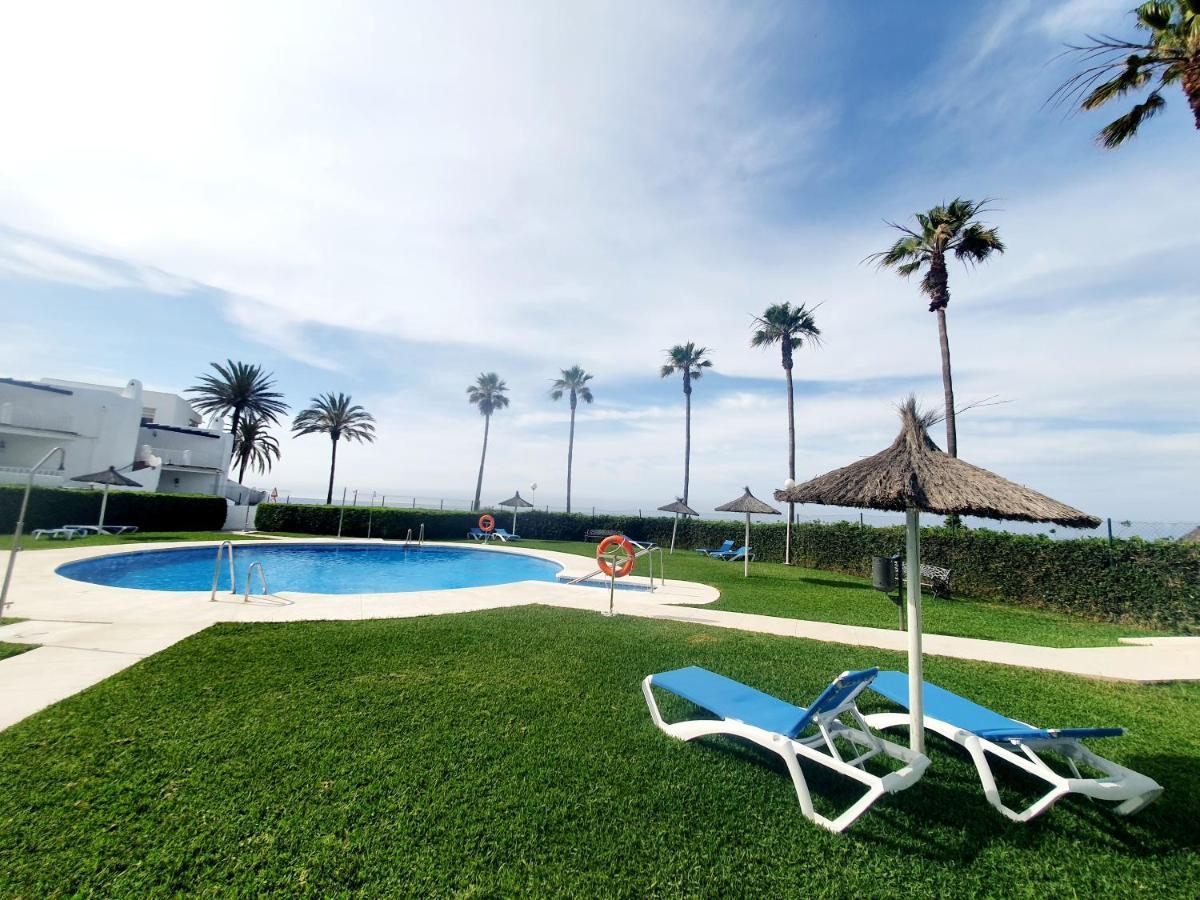 Luna Beach Seafront Marbella Buitenkant foto